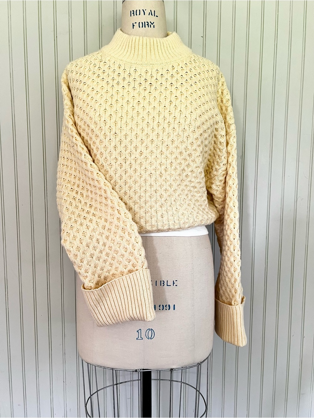 J Crew Women’s Honeycomb Mock Neck Sweater Wool Blend Butter Yellow